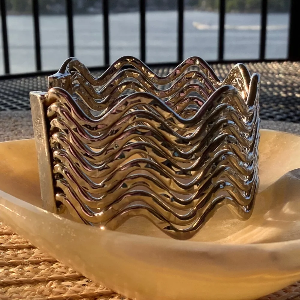 Silver Bangle Cuff Bracelet - Picture 4 of 9